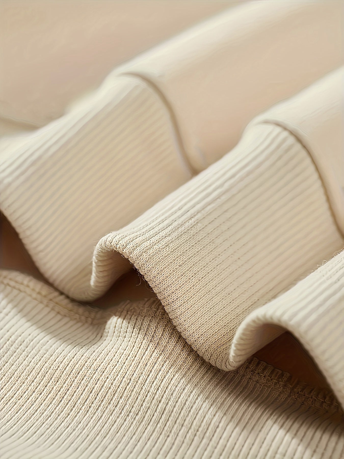 Crew Neck Sweatshirt - Peace Print Vibe