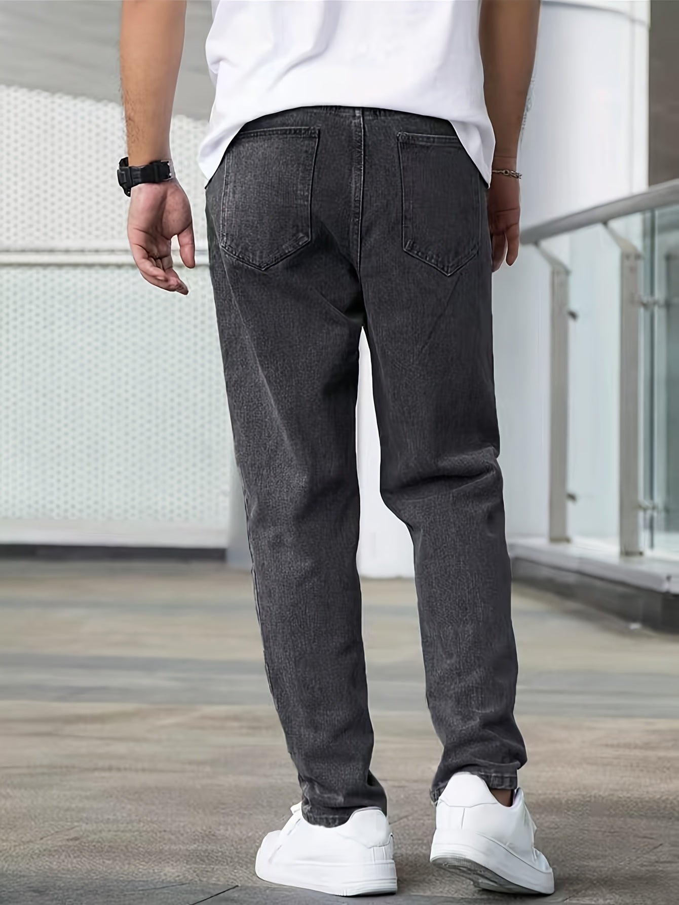 Classic Straight-Leg Denim Jeans